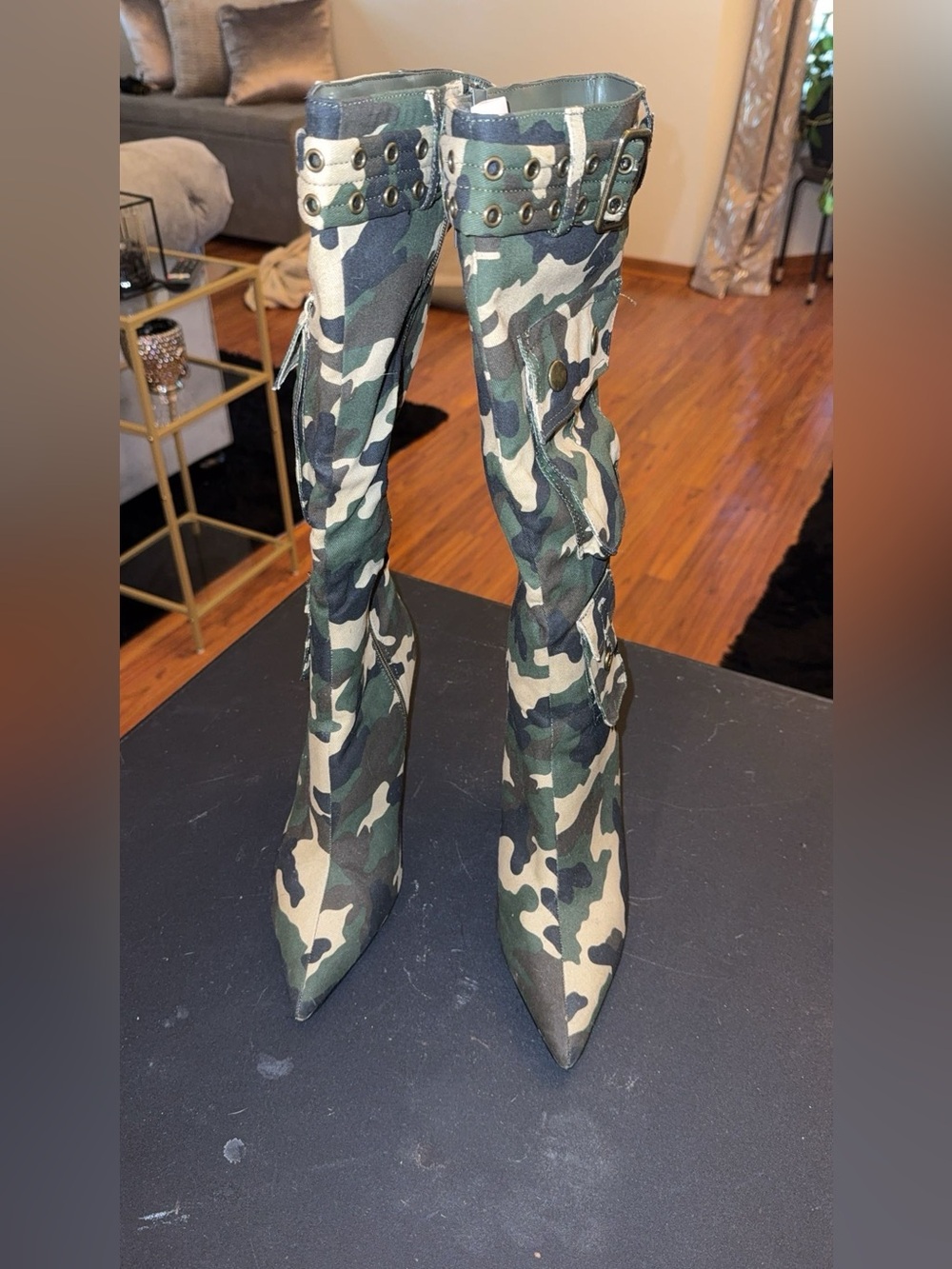 Camo Pointed-Toe Knee-High Boots - Women's Green Camo